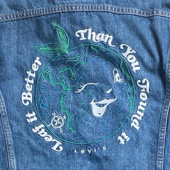 Levi's MCM blue denim jacket with embroidery - Picture 4 of 5